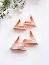 Load image into Gallery viewer, Triangle Hoop Mirrored Set Polymer Clay Cutters
