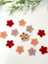 Load image into Gallery viewer, Pointy Flower Polymer Clay Cutter
