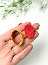 Load image into Gallery viewer, Elegant Frame Polymer Clay Cutter
