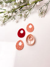 Load image into Gallery viewer, Chunky Pointed Oval Donut Polymer Clay Cutter
