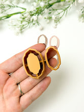 Load image into Gallery viewer, Elegant Frame Embedded Polymer Clay Cutter
