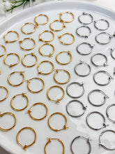 Load image into Gallery viewer, 18K Gold/Rhodium Plated Circle Thick Hoops
