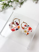 Load image into Gallery viewer, The Thick Hoop Rhombus Donuts
