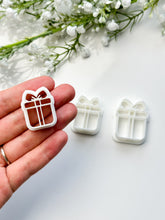 Load image into Gallery viewer, Christmas Gift Detailed Polymer Clay Cutter
