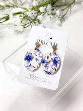 Load image into Gallery viewer, The Purple Flower Organic Dangles
