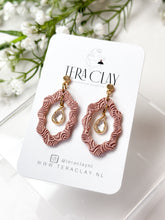 Load image into Gallery viewer, The Elegant Wavy Dangles (also in silver)
