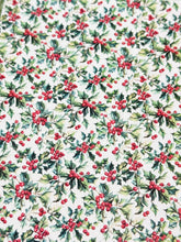 Load image into Gallery viewer, Transfer Paper 756 Holly Berry | Image Water Transfer
