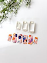 Load image into Gallery viewer, Rounded Rectangle with Drill Guides Polymer Clay Cutter PCC1798

