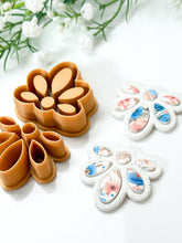 Load image into Gallery viewer, Art Deco Shell Embedded Polymer Clay Cutter PCC1799
