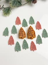 Load image into Gallery viewer, Christmas Tree Detailed Polymer Clay Cutter PCC1863
