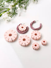 Load image into Gallery viewer, Hoop Guide Set with 6 Sizes
