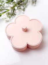 Load image into Gallery viewer, 3D Printed Flower Storage Container
