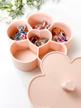 Load image into Gallery viewer, 3D Printed Flower Storage Container
