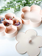 Load image into Gallery viewer, 3D Printed Flower Storage Container
