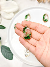 Load image into Gallery viewer, Druzy Green Resin Pendant Charm
