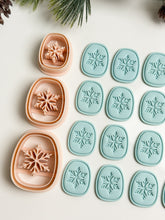 Load image into Gallery viewer, Snowflake Frame Polymer Clay Cutter PCC1902
