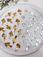 Load image into Gallery viewer, 18K Gold/925 Sterling Silver Plated Leaf Charm with One Hole
