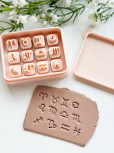 Load image into Gallery viewer, 3D Printed Zodiac Signs Stamp Set with Storage Box
