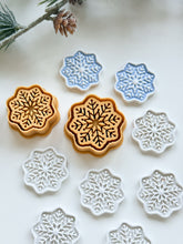 Load image into Gallery viewer, Snowflake #8 Polymer Clay Cutter PCC1901
