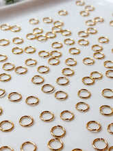 Load image into Gallery viewer, High-Quality 18K Shiny Gold Plated Plated Brass Open Jump Rings 200pcs/bag
