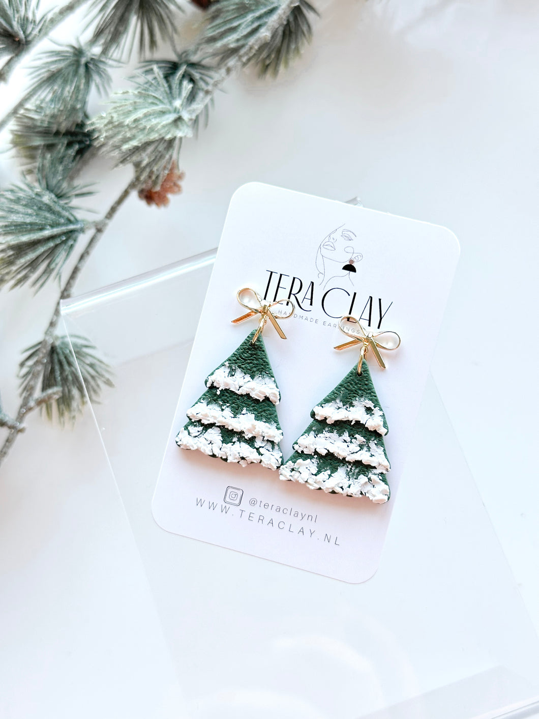 The Snowy Christmas Trees (also in silver)