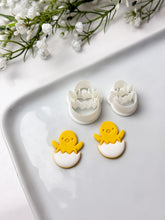 Load image into Gallery viewer, Chick in Egg Polymer Clay Cutter PCC1804
