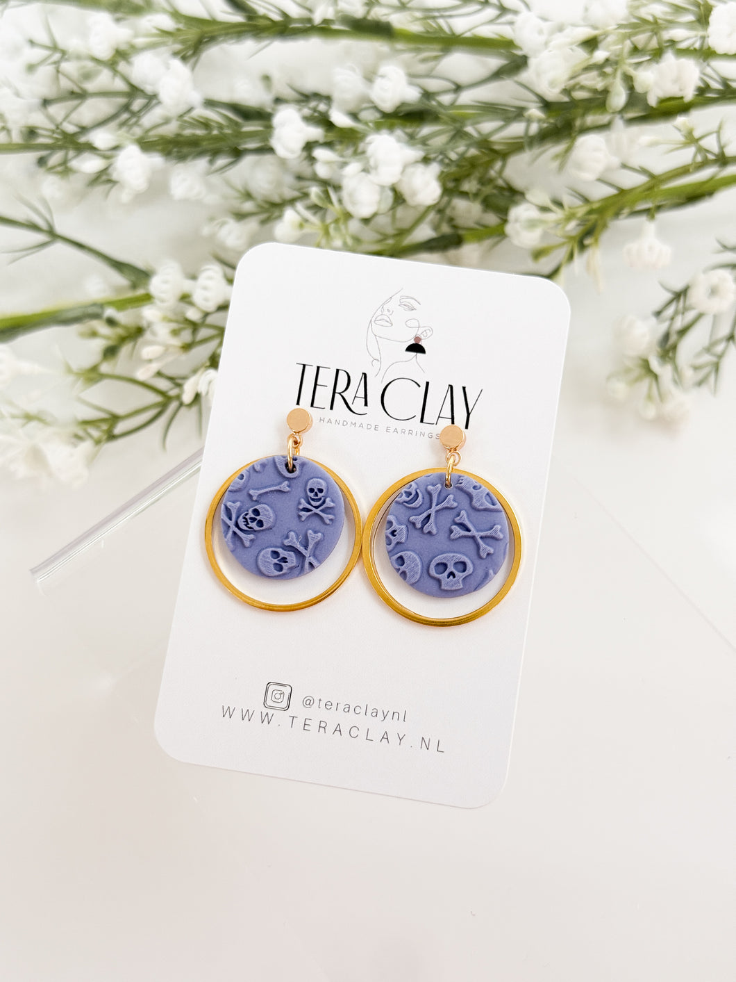 The Textured Skull Circles