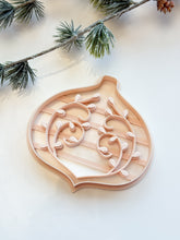Load image into Gallery viewer, Folk Art Christmas Ornament Trinket Dish/Coaster Clay Cutter PCC1878

