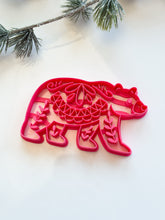 Load image into Gallery viewer, Bear Folk Art Trinket Dish/Coaster Clay Cutter PCC1867
