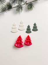 Load image into Gallery viewer, Christmas Tree Rounded Set with Drill Guides Polymer Clay Cutter
