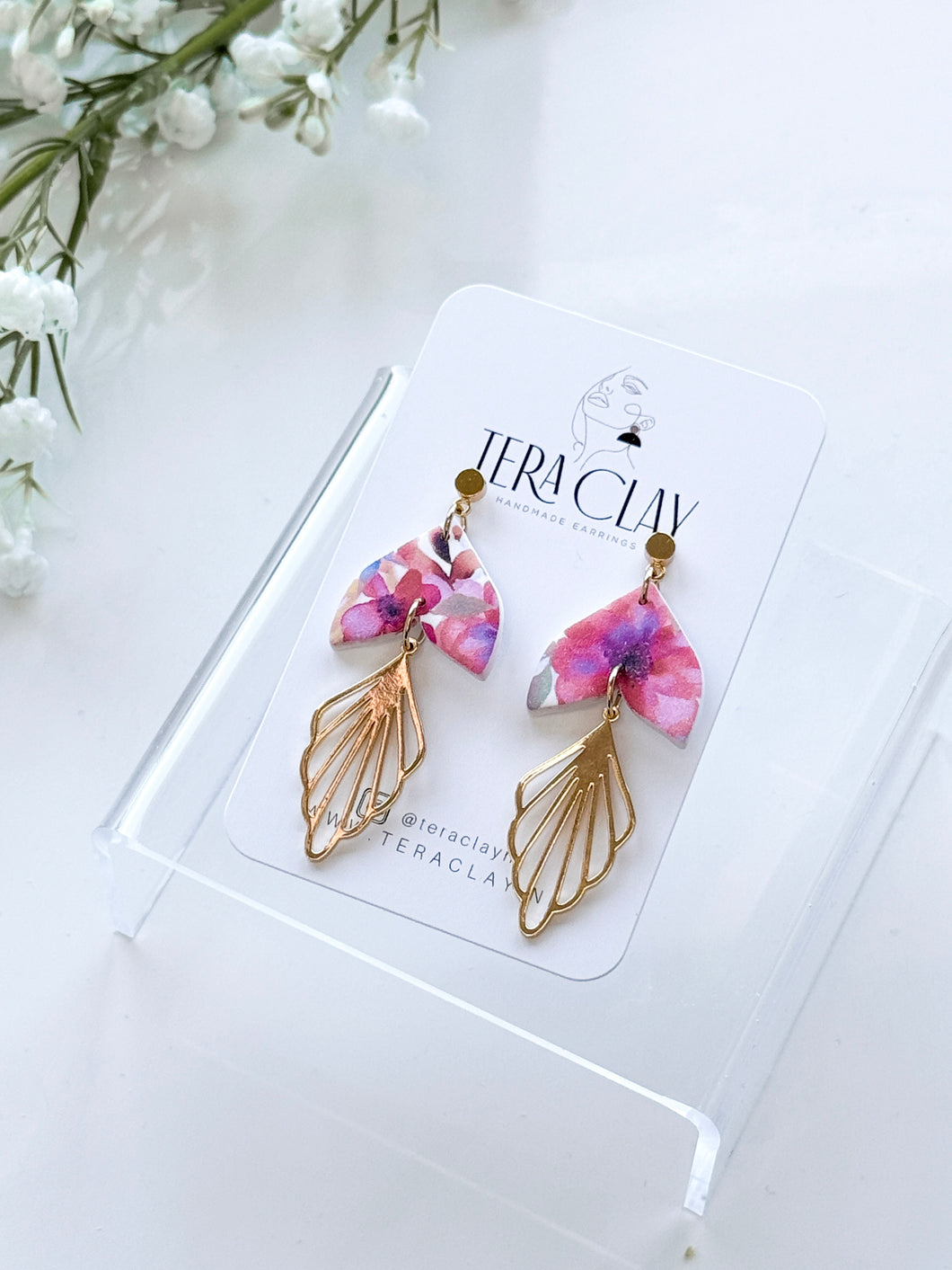 The Red Flower Leafy Dangles