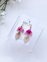 Load image into Gallery viewer, The Red Flower Leafy Dangles
