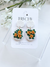 Load image into Gallery viewer, The Yellow Florals (only one pair!)
