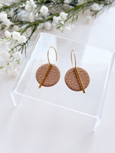 Load image into Gallery viewer, The Textured Round Hoops In Latte Brown
