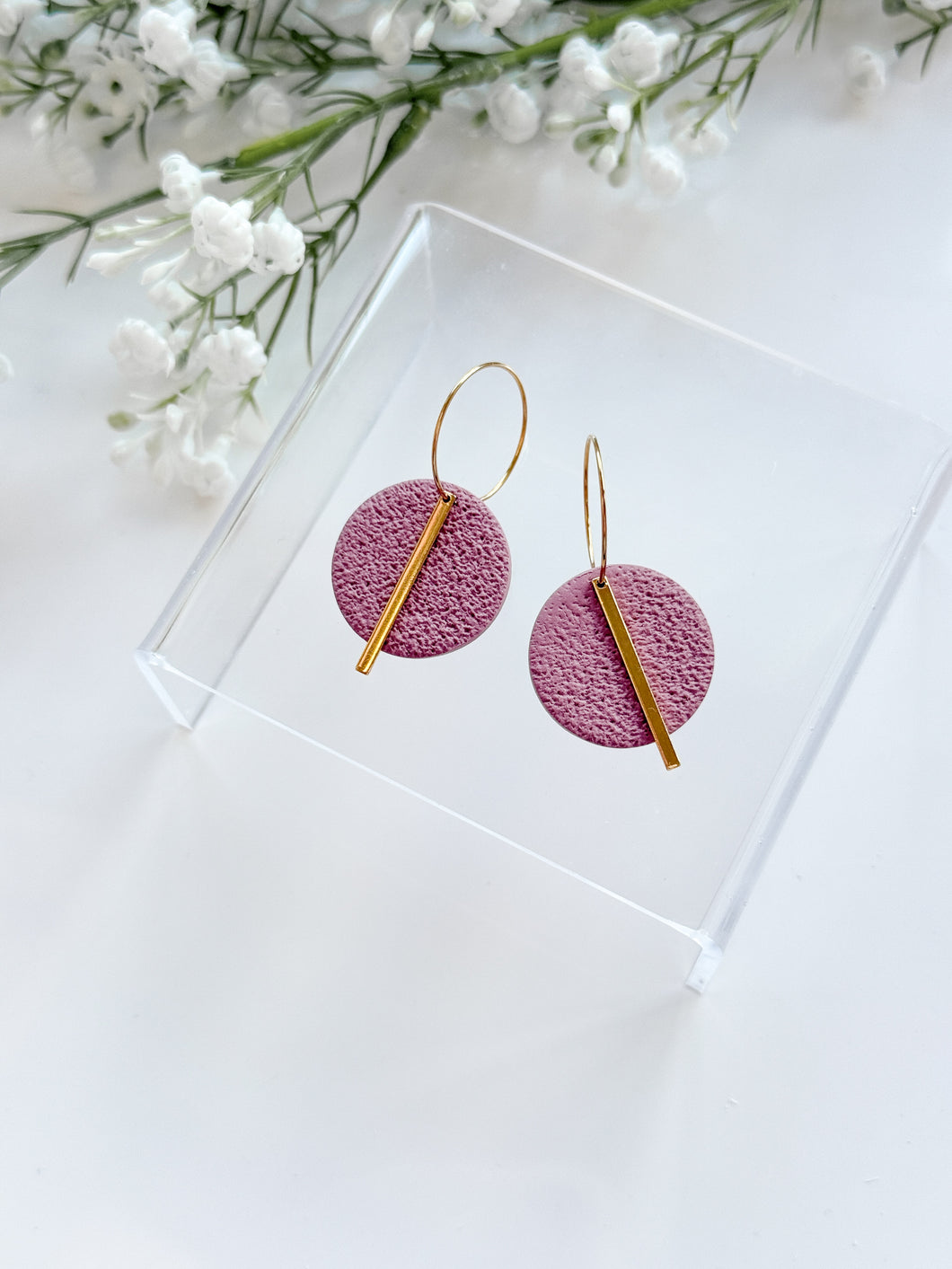 The Textured Round Hoops In Mauve Purple