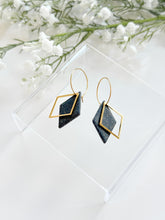 Load image into Gallery viewer, The Cece In Speckled Black

