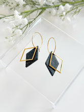 Load image into Gallery viewer, The Cece In Speckled Black

