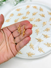 Load image into Gallery viewer, 18K Real Gold Plated Branch Connector with Two Holes
