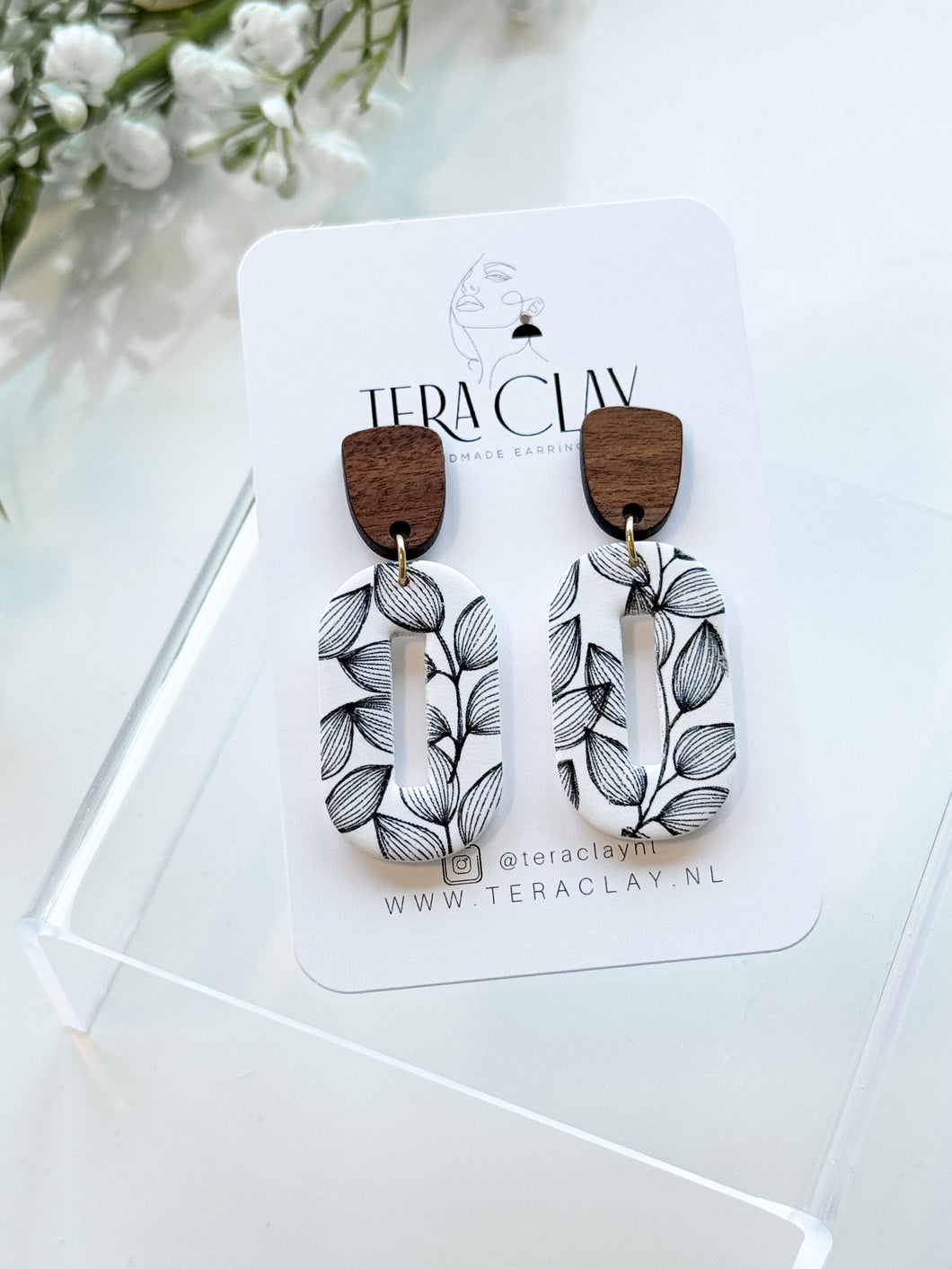 The B&W Leafy Vine Dangles