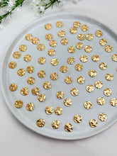 Load image into Gallery viewer, 18K Real Gold Plated Hammered Circle Connector with Two Holes
