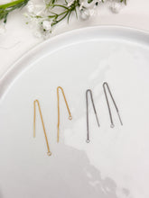 Load image into Gallery viewer, 18K Gold/Platinum Plated Brass Ear Thread Chain
