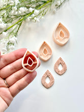 Load image into Gallery viewer, Chunky Pointy Donut Polymer Clay Cutter with Drill Guides
