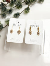 Load image into Gallery viewer, The CZ Leaf Drops (also in silver)
