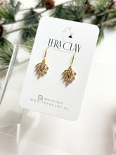 Load image into Gallery viewer, The CZ Leaf Drops (also in silver)
