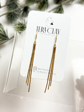 Load image into Gallery viewer, The Chain Tassel Hooks

