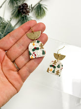 Load image into Gallery viewer, The All Things Christmas Arches
