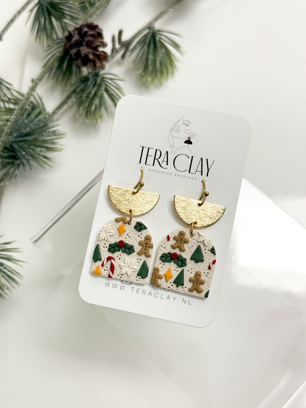 The All Things Christmas Arches