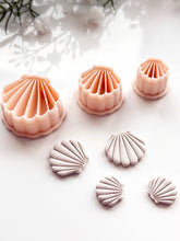 Load image into Gallery viewer, Scalloped Shell Polymer Clay Cutter
