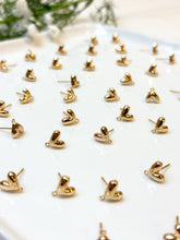 Load image into Gallery viewer, 18K Real Gold Plated Organic Heart Posts with 316 Surgical Stainless Steel Ear Pins
