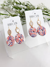 Load image into Gallery viewer, The Marbled Real Shell Donuts
